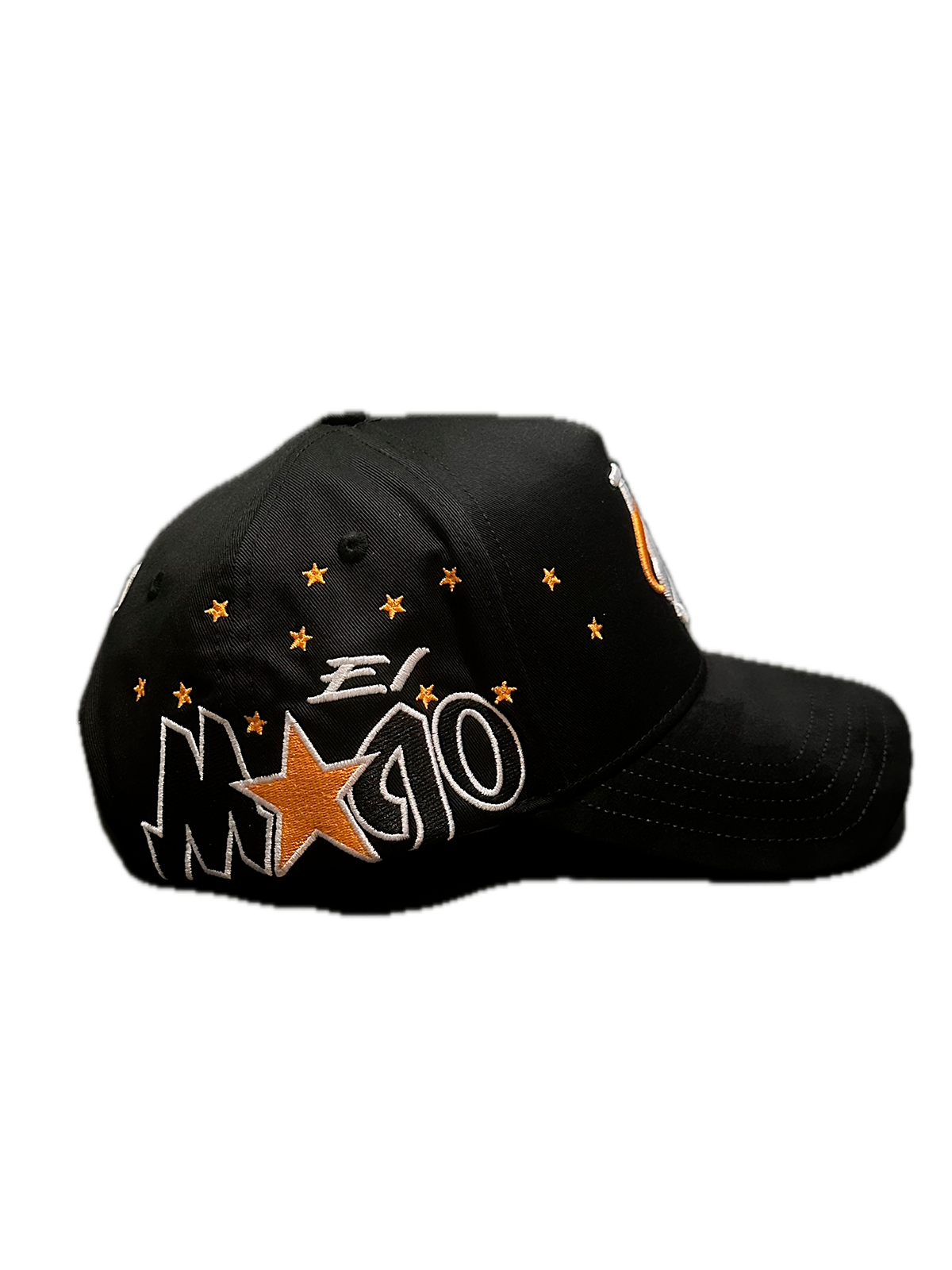31 HATS La mago